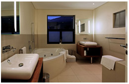 6 Person Luxury Apartment<br/> Kapstadt<br/> Foto- & Film-Location<br/> www.129onkloofnek.com
