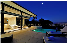 4 Personen Luxus Penthouse<br/> Kapstadt<br/> Foto- & Film-Location<br/> www.129onkloofnek.com
